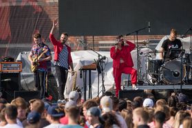MisterWives performing at FallFest 2018. Photo by David Ryan.