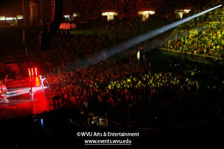 Wide photo of Coliseum crowd during Jason Aldean concert in 2010